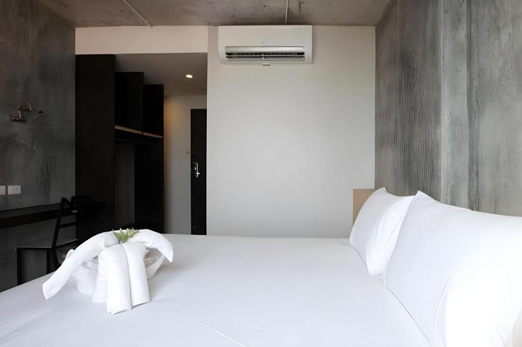 B2 South Pattaya Premier Hotel Kültér fotó