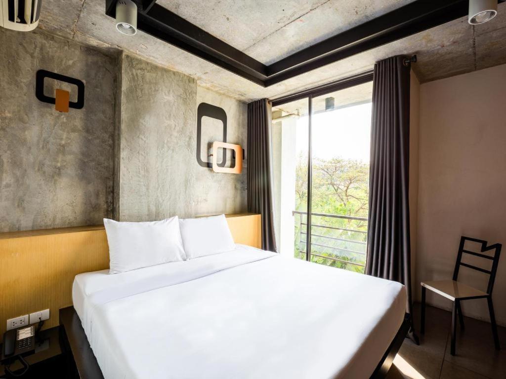 B2 South Pattaya Premier Hotel Kültér fotó