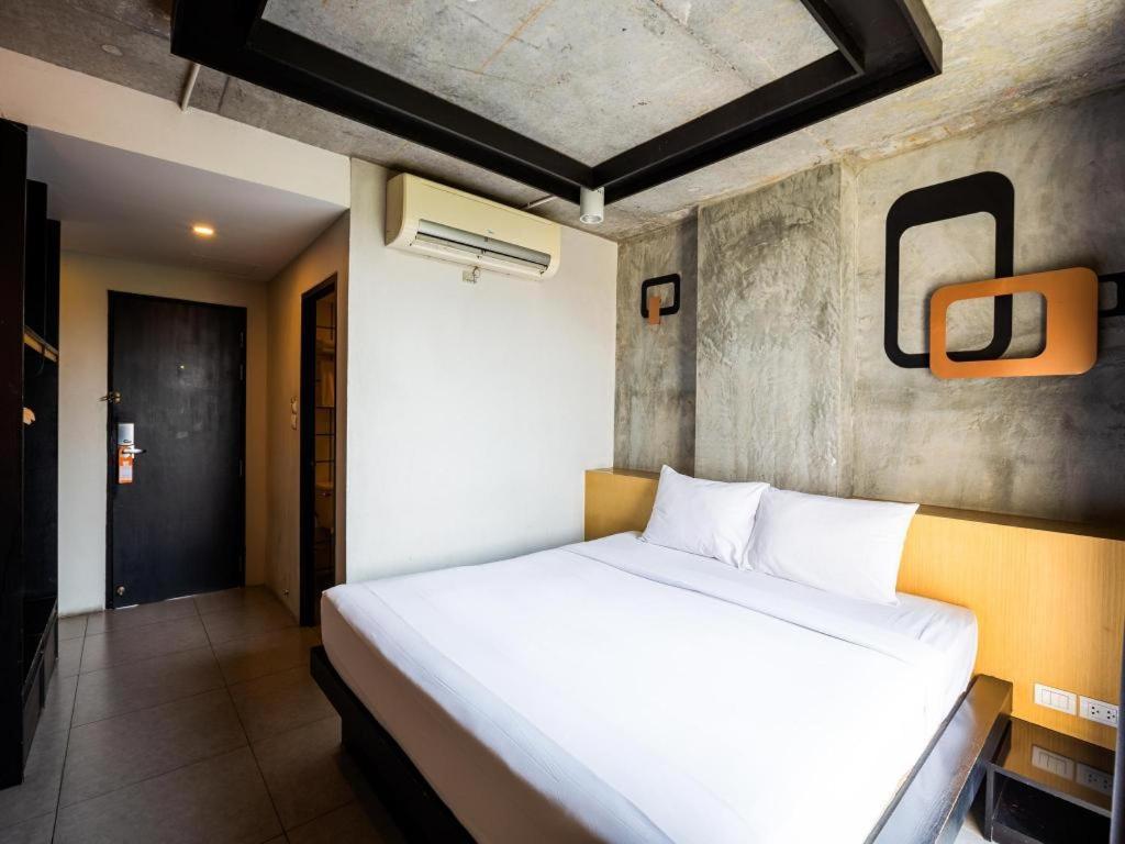 B2 South Pattaya Premier Hotel Kültér fotó