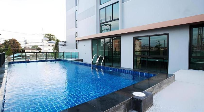 B2 South Pattaya Premier Hotel Kültér fotó